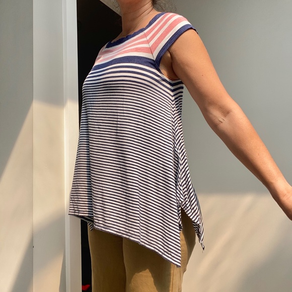 SzSm / MAX Studio T-Shirt - Picture 6 of 9